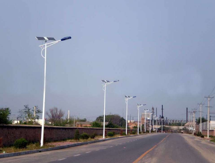  太陽能照明原理、組成及控制系統(tǒng)介紹.